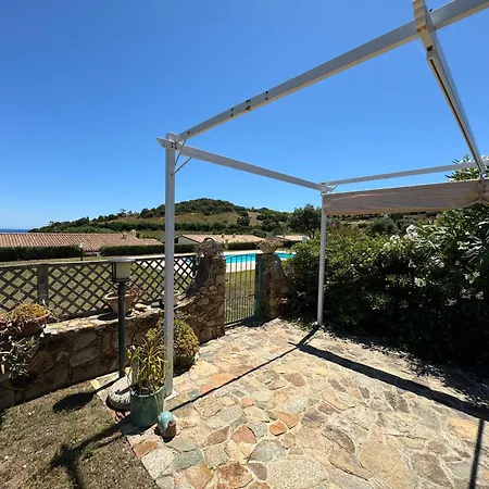 Con Piscina E Vista Mare Esclusiva Per Coppie E Famiglie, Relax E Tranquillita Holiday home