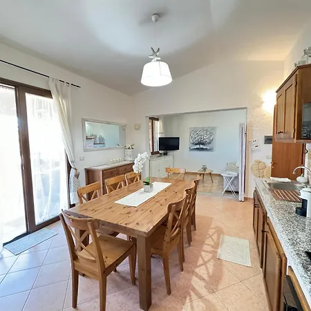 Con Piscina E Vista Mare Esclusiva Per Coppie E Famiglie, Relax E Tranquillita * Tertenia